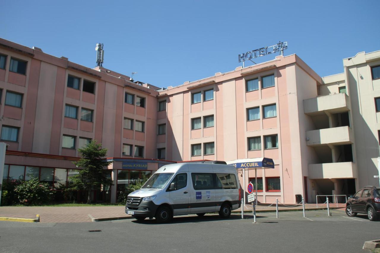 Kyriad Hotel Orly Aeroport - Athis Mons Exterior photo